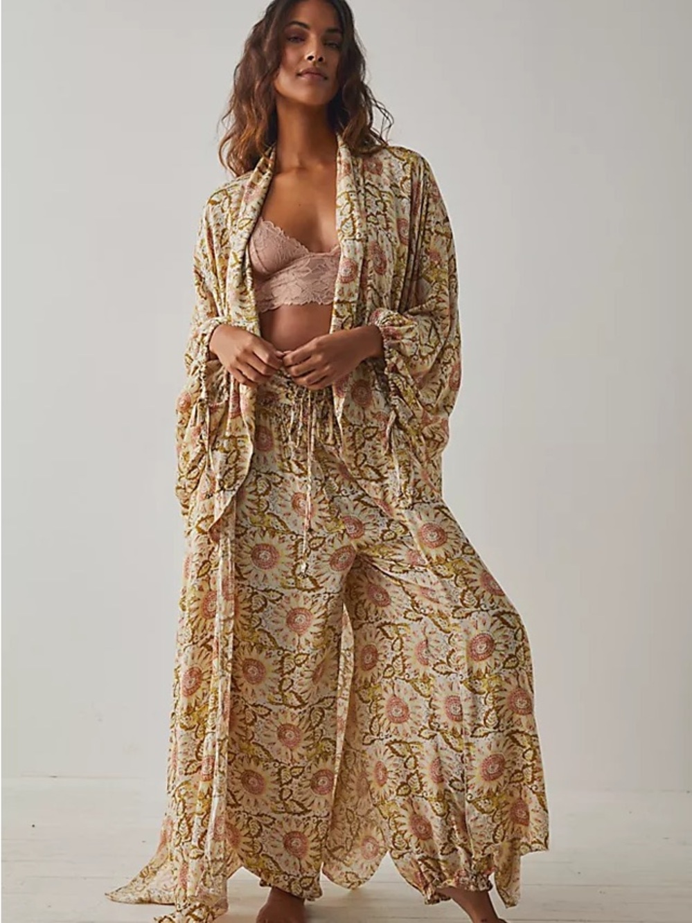 NWT Free People Intimately-Oh Hey There Robe Ivory, Pink & Gold